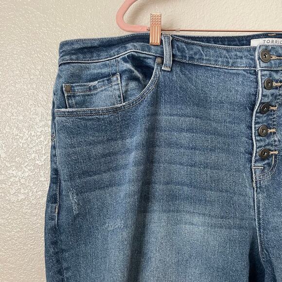 Torrid Jeans Womens 28 Plus Blue Straight High Rise Button Fly Distressed Cotton - Picture 4 of 13